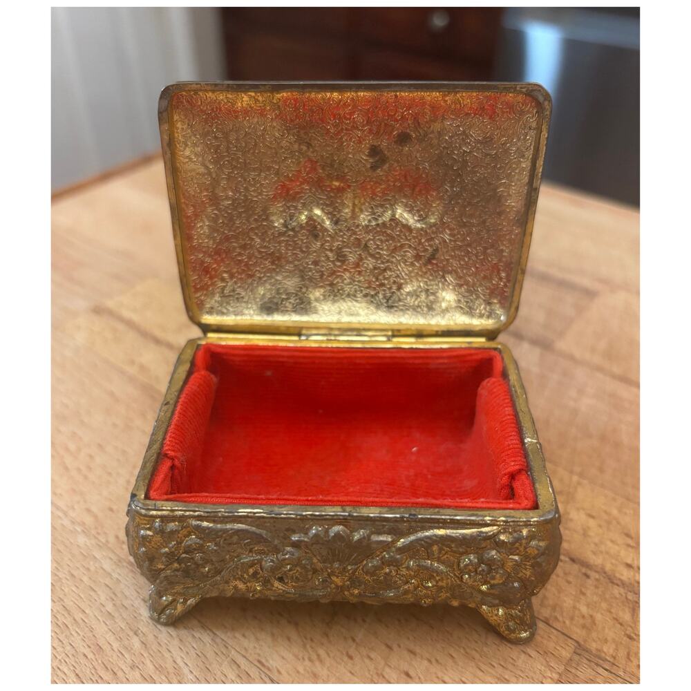 Vintage Japan Brass Tone Footed Jewelry Trinket Box Red Velvet Grape Vine 1950's